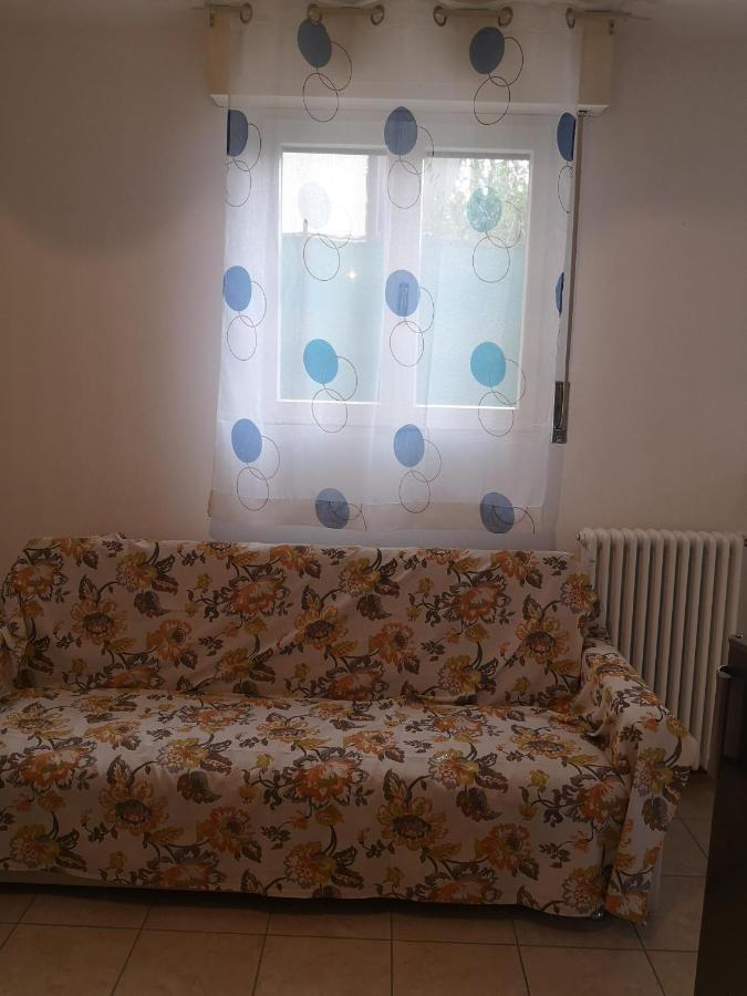 Bilocale Francesca Daire Erba Dış mekan fotoğraf